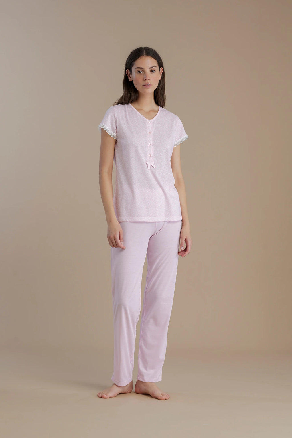 Pigiama donna in cotone con top manica corta e pantalone lungo senza polsini