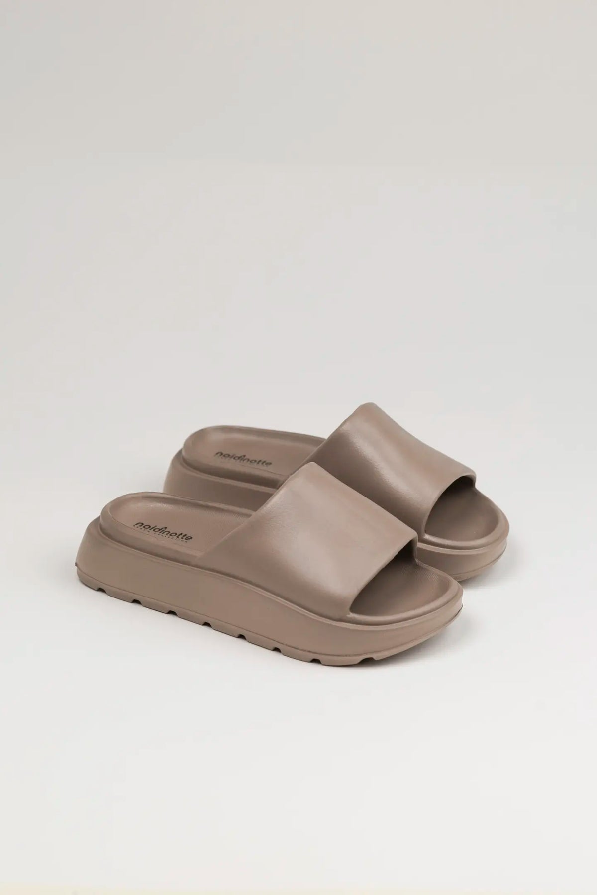 Ciabatta donna estiva in gomma articolo easy. - Marrone
