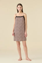 Camicia da notte in viscosa articolo animalier lover.
