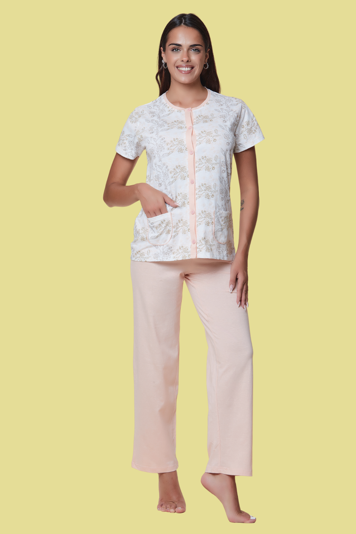Pigiama da donna mezza manica con abbottonatura frontale, pantalone lungo - Rosa