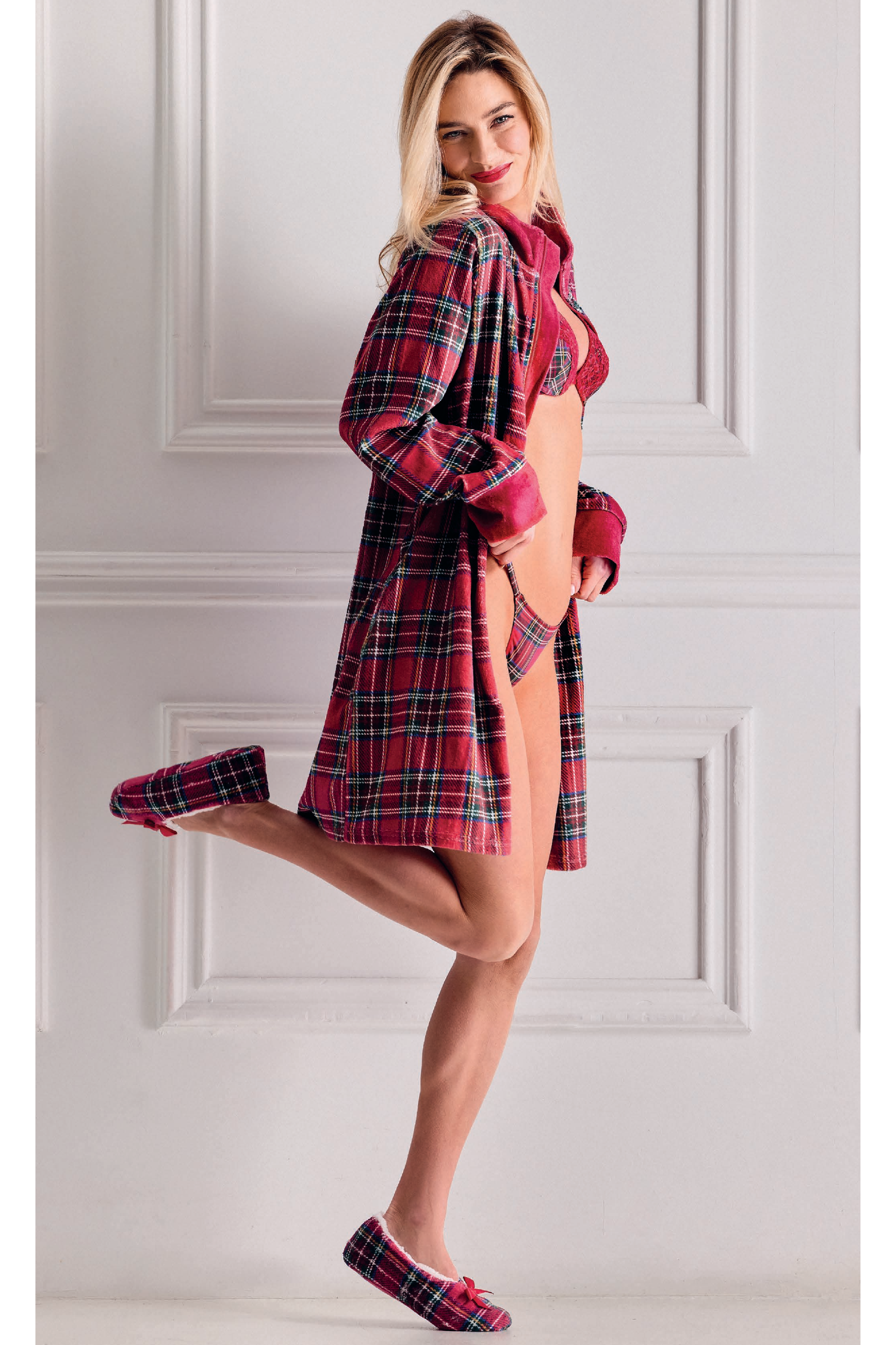 Vestaglia Natalizia in Coral da donna full zip