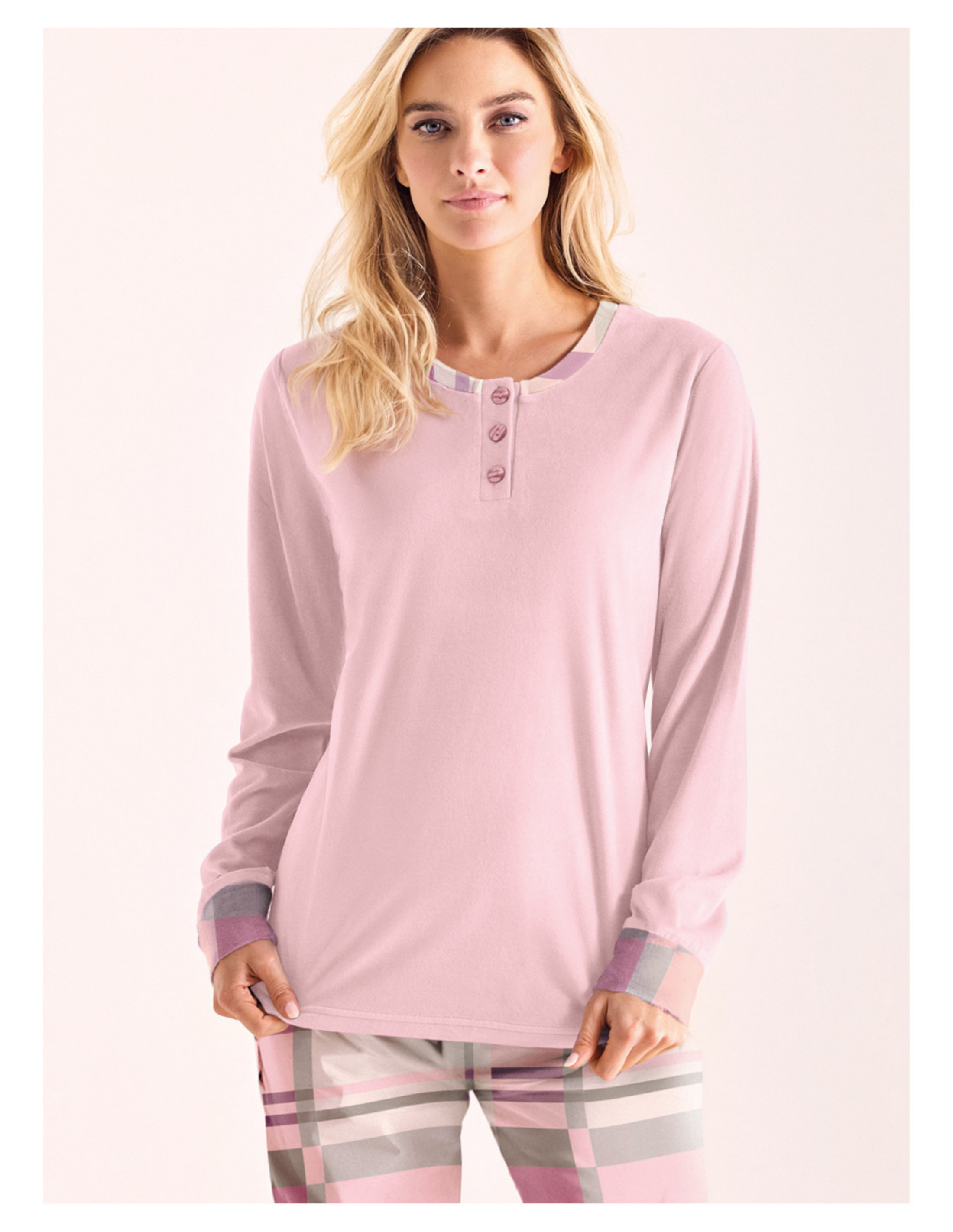 Pigiama serafino, manica lunga, in microcoral. SUPERMADRAS