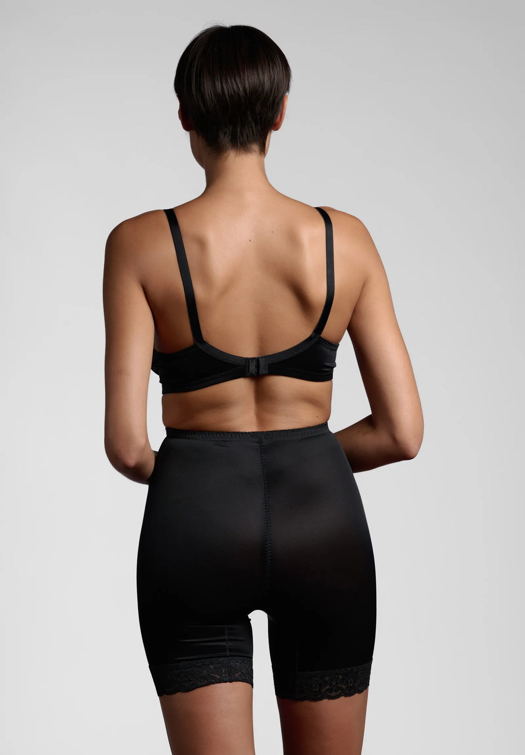 Guaina Lunga Modellante Donna Classic 2010