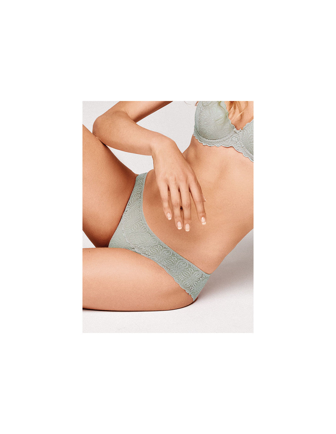 Coordinato slip + reggiseno Triangolo