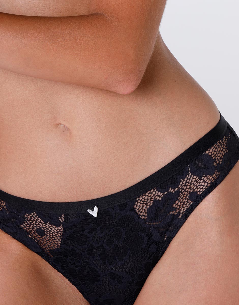 Brasiliano Anniversary Lace in pizzo riciclato e tulle