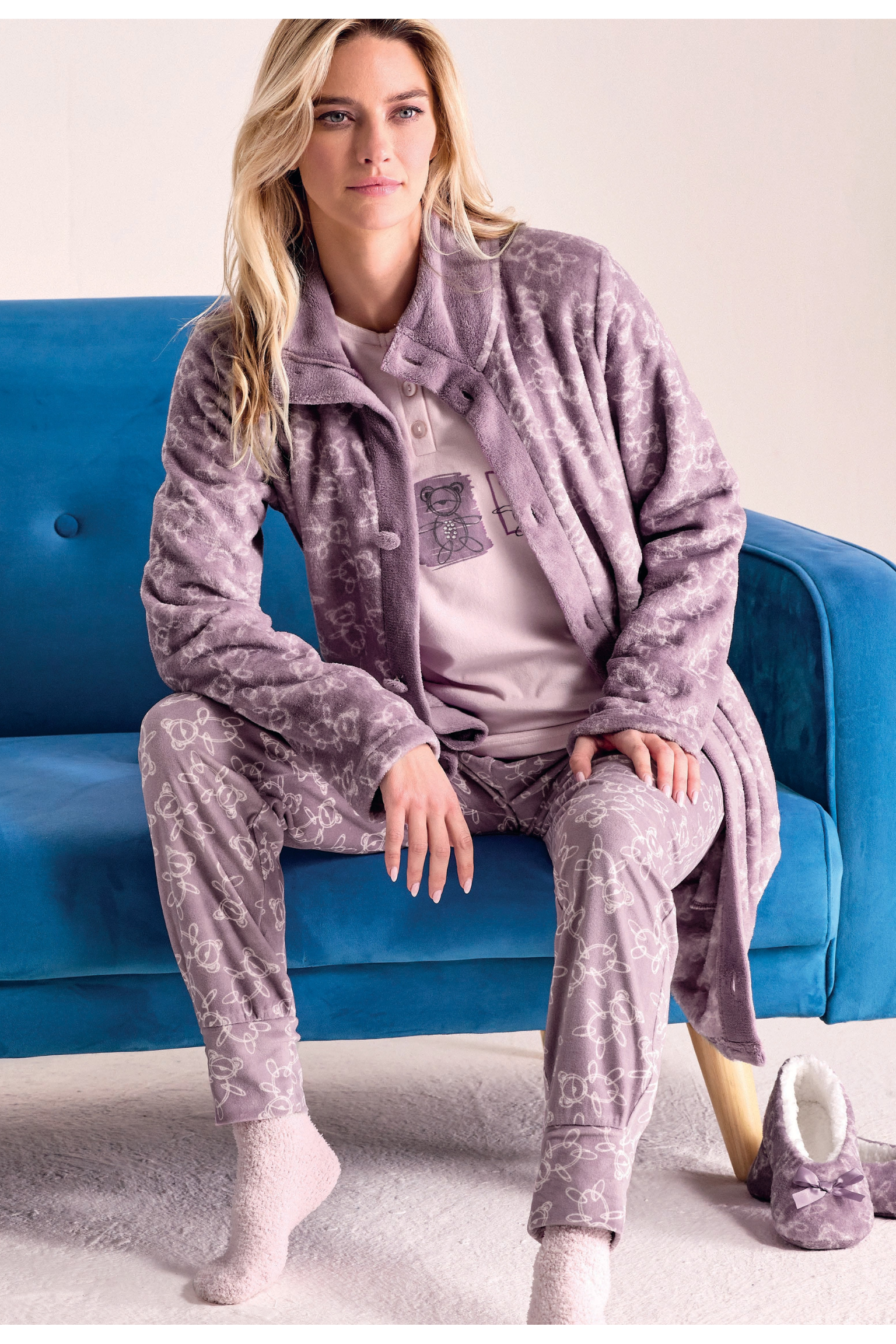 Vestaglia da donna in Coral con bottoni