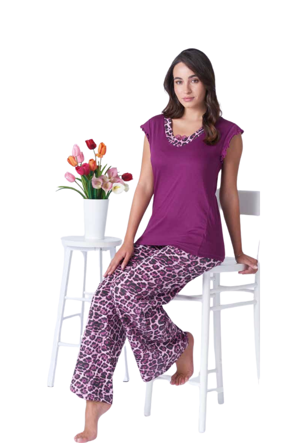 Pigiama da donna scollo V con pantalone lungo e maglia mezza manica, fantasia animalier - Prugna