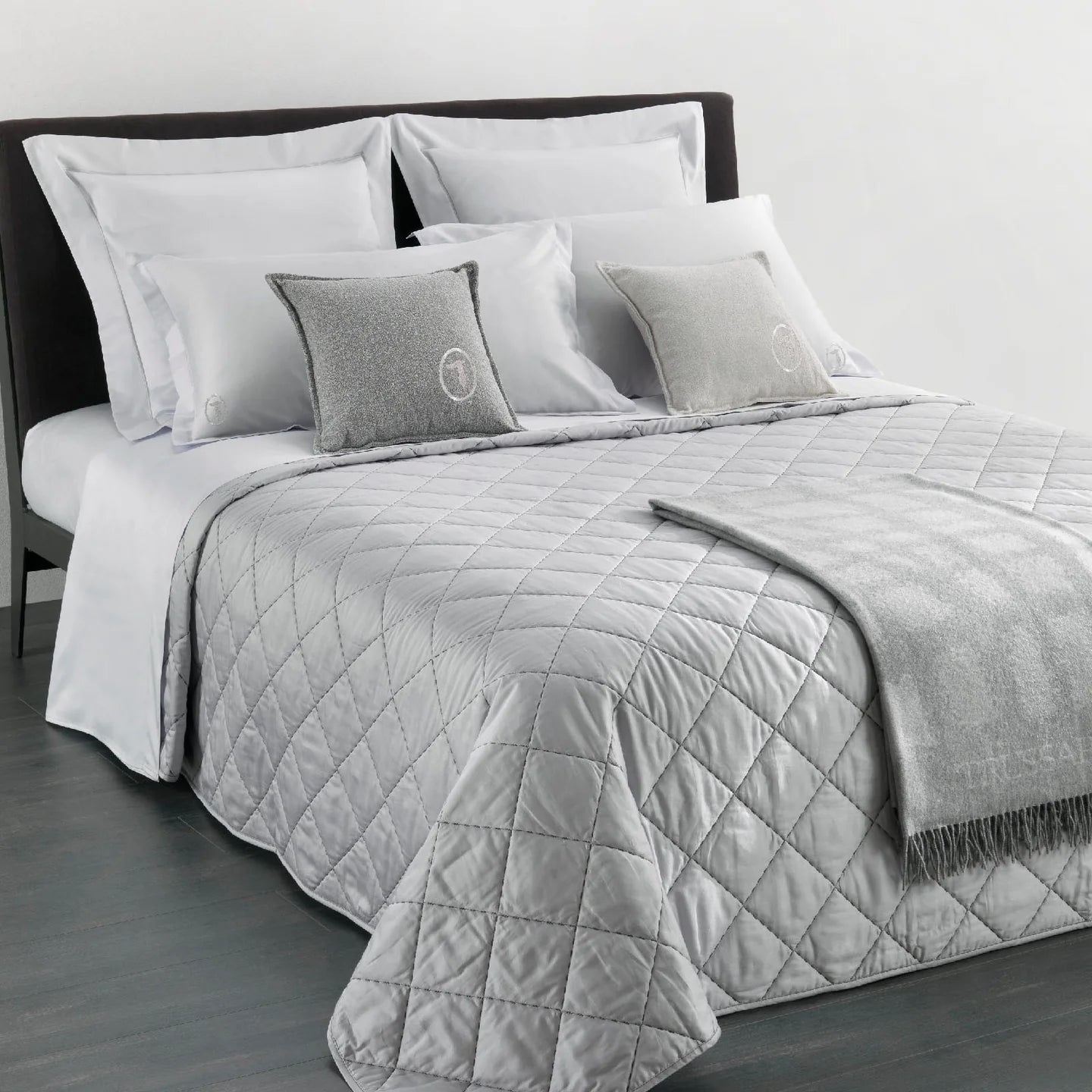 Copriletto Trapuntato Trussardi Seam-line Moderno in Raso di cotone